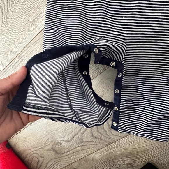 Janie and Jack Striped Baby Onesie size 12-18 months - Picture 6 of 6